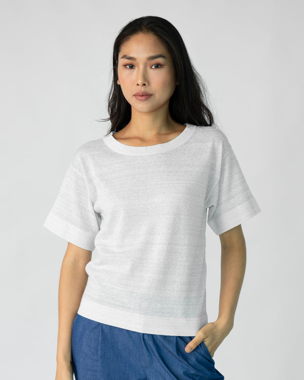 The Loose Short Sleeve Crop (Round Neck) - Silver