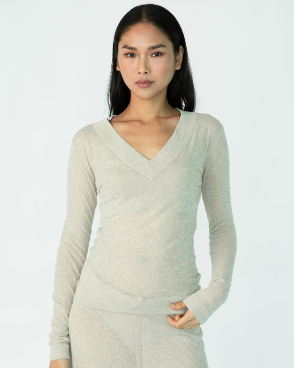 The Fitted Long Sleeve (V-Neck) - Hay Day