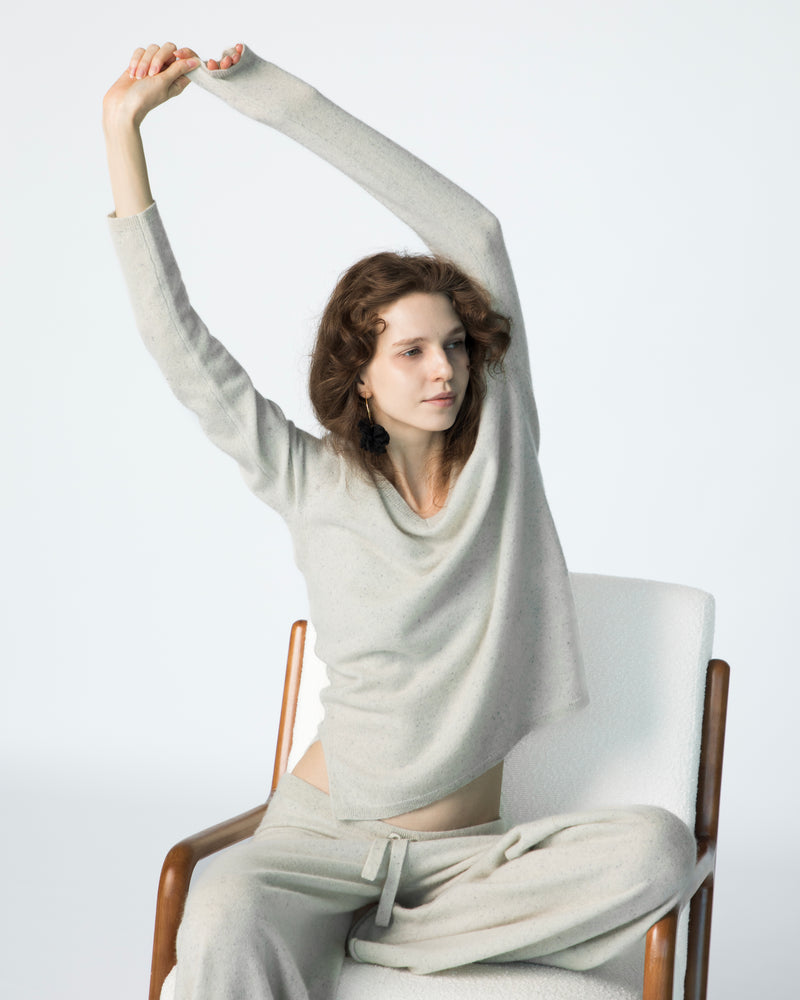 Le Classic V-Neck Sweater - Snow Speckle