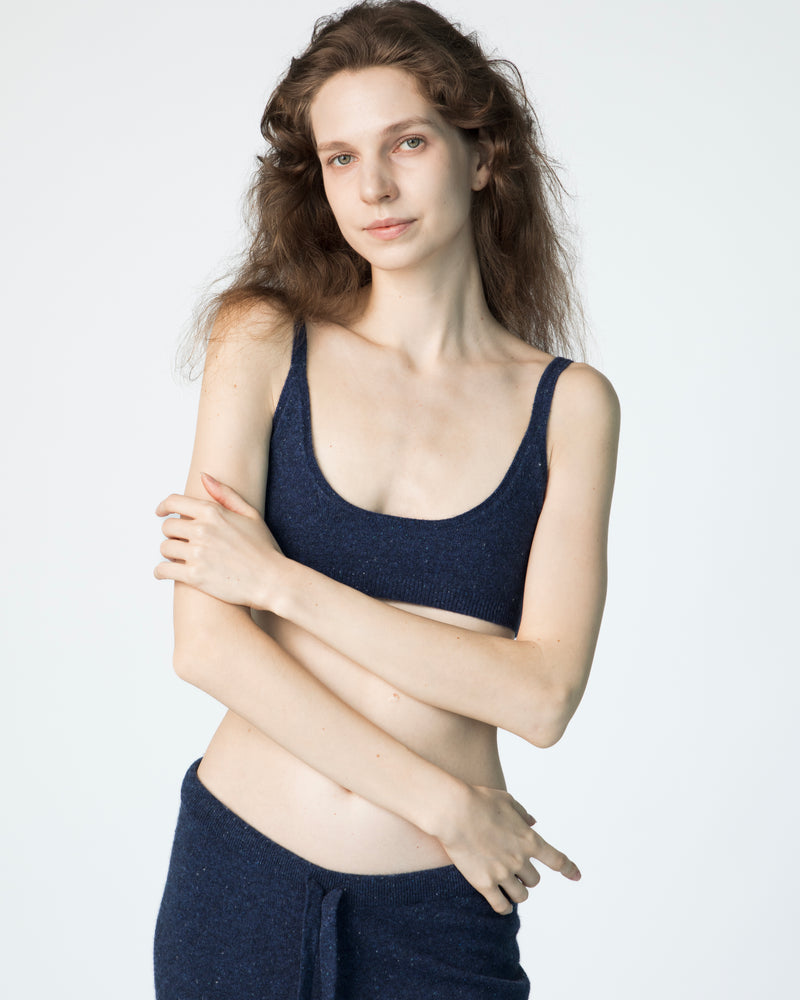 La Brassiere - Royal Coachman