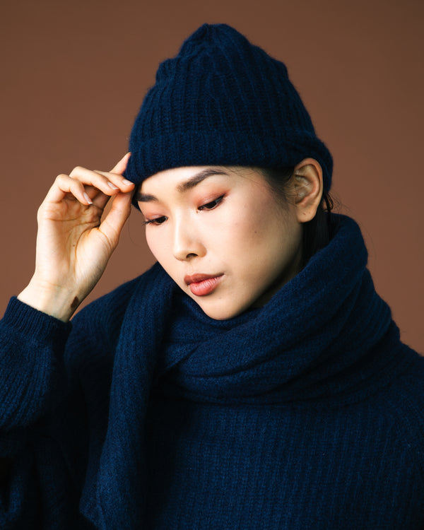 Le Chill Cashmere Beanie - Navy