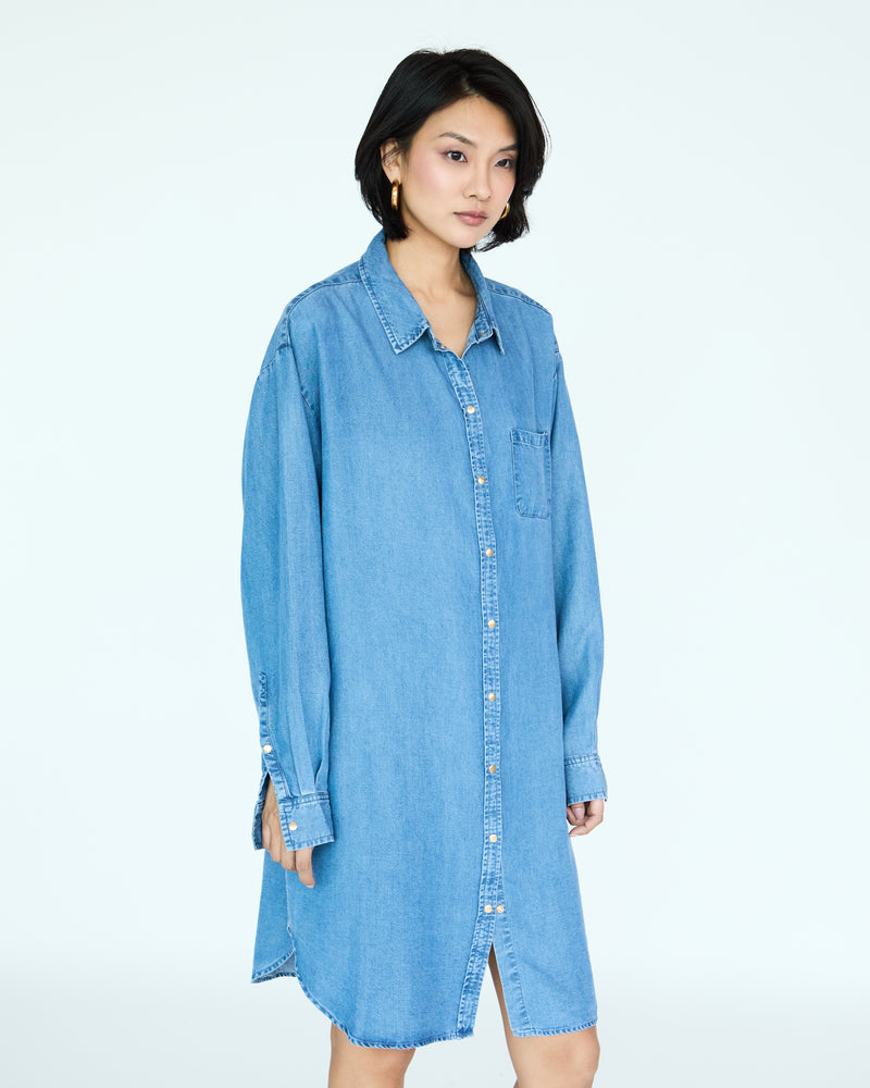 Jules Dress Shirt - Medium Blue Chambray