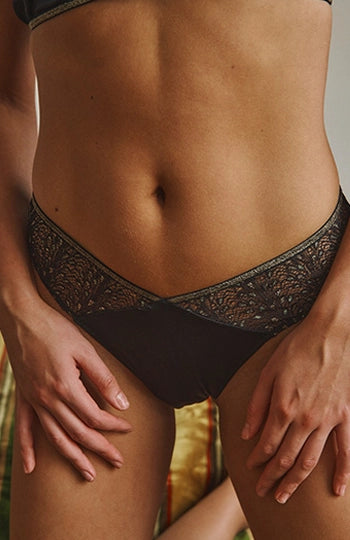 Tanga Tina - Caviar Lace